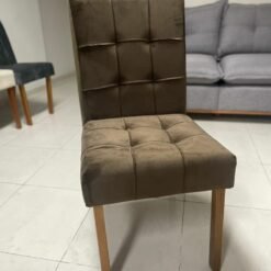 Mesa Classic 120 Cinamomo Laminado com 4 Cadeiras Sophia Veludo Marrom – CEL MÓVEIS + WM DECOR - Imagem 2